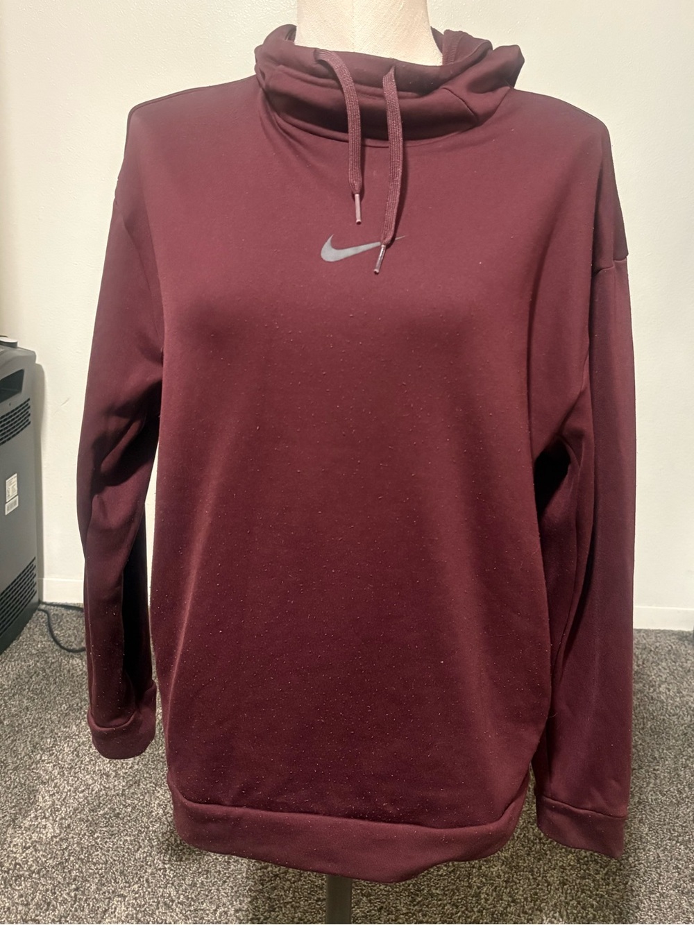 Nike Women's Maroon Pullover Hoodie Sweater
